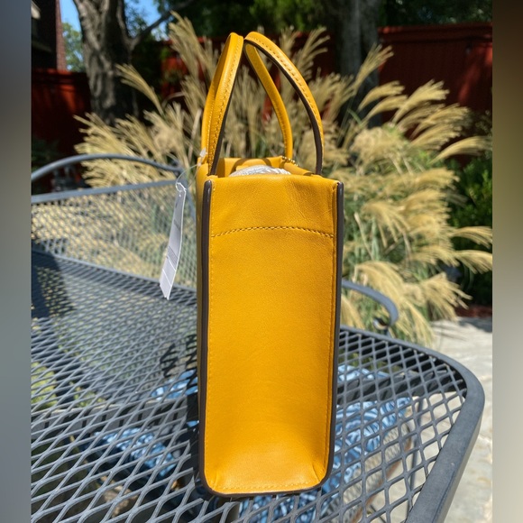 NWT Coach Mini Cashin Tote Bag (Buttercup Yellow) - Picture 4 of 5